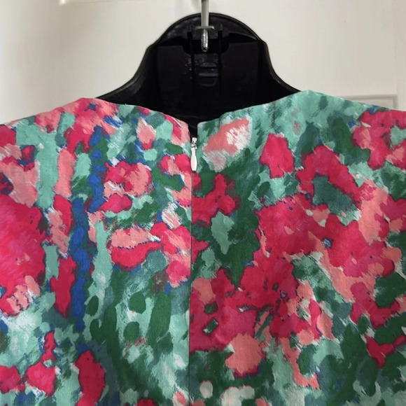 Talbots Pleated Floral Printed Watercolor A-Line Dress. Pink & Green Size 4 - Picture 3 of 7